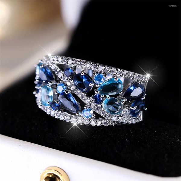 Eheringe Royal Blue Crystal Water Drop Stein Ring Simuliertes Aquamarin Engagement für Frauen Vintage Silber Farbparty Band