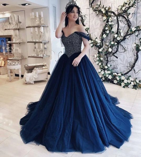 Kleider weiche Tulle Navy Blue Prom Kleider Perlen Schnüren Rücken Schöne Lange Frauen Abendkleider Kleider Besonderes Anlass Partykleider Custom