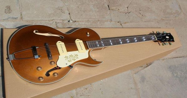 Высококачественный Fole Fole Hallow Body P90 Пикап Goldtop Jazz Enetche Guitar в Stock8236158