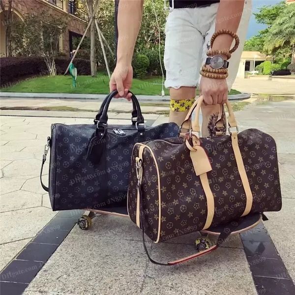 Tasarımcı Duffle Bag erkek kadın moda seyahat çantası büyük kapasiteli fermuar açık ve yakın kaplanmış tuval deri el fatura omuz crossbody seyahat çantası çanta