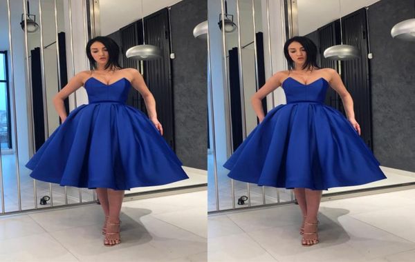 Nuovo designer Royal Blue Simple Dress Dress Cocktail Abito da ballo Abito da ballo Sweethearless Red Carpet Runway Pageant Party Dresses8588206