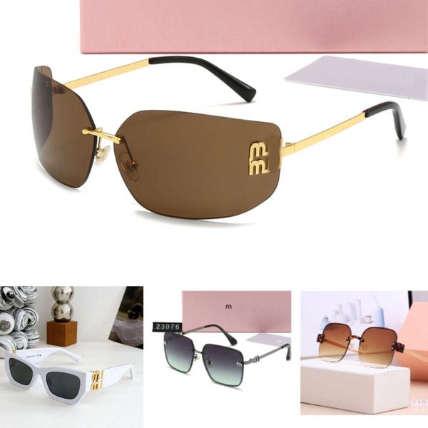 Designer Mui Sunglasses para mulheres Óculos de moda Moda Mulheres Carta de personalidade M MOLO FRAMO MEIO COMPRELO VITÓRIOS VITÓRIOS GOGGLES COM CAIXA YDQO