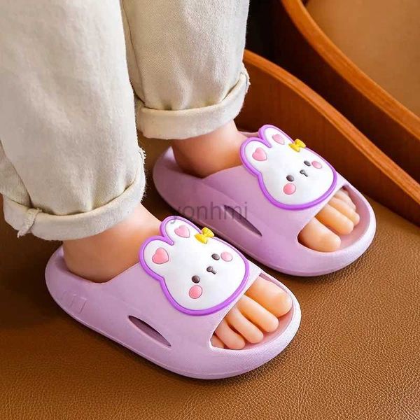 Slipper Neue PVC -Plattform Purpur Pantoffeln Kindermädchen Dicke Sohle Wolkenschuhe Schöne Kaninchen Sommer Klapper Kinder im Freien Strandrutschen 240408