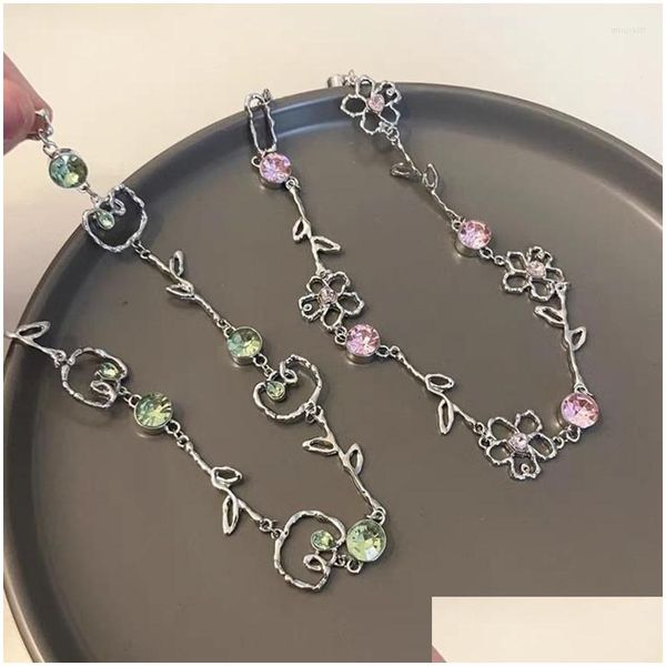 Colares pendentes Colar de Flores Cristal Incluste Folhas Design da moda Cadeia de clavícula fresca e moderna Jóias elegantes para mulher Dhy0R