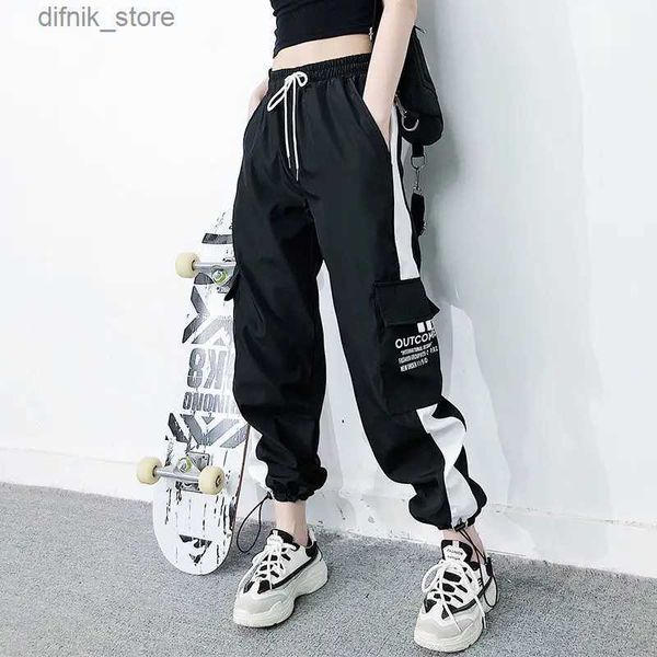 Frauen Jeans 2022 Cargo Hosen Sommer Frauen hohe Taille Hosen Loose Joggers Hosen Strtwear Punk Black Capris Hosen Korean Harem Hosen Y240408