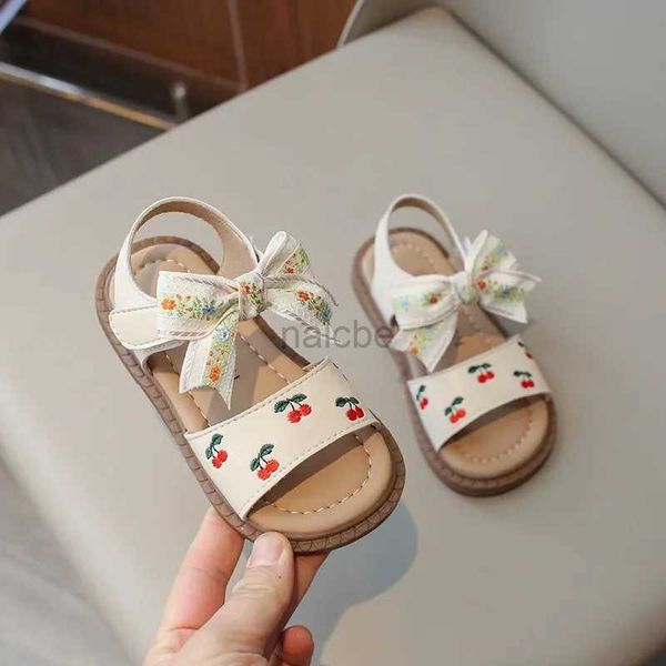 Slipper Sommer Baby Girls Sandalen Mode Bowtie gestickte Kirschen Kinder lässige Sandalen Open Toes Little Kids Schuhe 2448