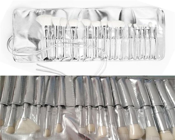 Kylie Jenner Make -up 16pcsset Silber Farbe Metall Rohr Weiches Haarbürsten Kosmetik Schönheitswerkzeuge Toilettenkit mit Bag9758791