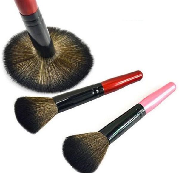 1pc Beauty Women Powder Brush Polves Single morbido Costumi estetico Brush Fondazione a forma di base per la vendita di DHL 5128553