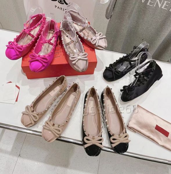 Designer gegen Nieten Ballett Flats Schuh Luxus Frauen Bowtie Seiden Satin Slip auf Ballerina Runde Zehen Damen Kleiden süße Stil Mode weiche Sohle Schuhe