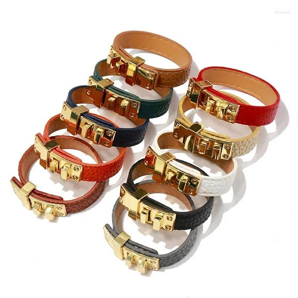 Armreif Fashion Multicolor Gothic Punk Litschee Muster Hochglanz Armbänder Gürtelschnalle PU Leder Schmuck Geschenk für Frauen Männer Paar Armreifen