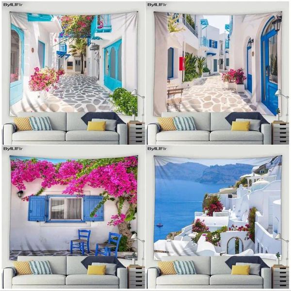 Arazzi Greek Street Landscape Arazzo Finestra Blue Door White Architecture Nature Flower Garden Wall Hanging Home soggiorno decorazioni da letto