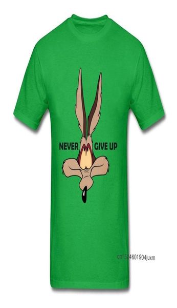 Tops Wolf Tees Männer grünes T -Shirt Coyote Nie auf lustige T -Shirt Neueste Cartoon Print T -Shirts Baumwollteam Kleidung Custom 2106239385471