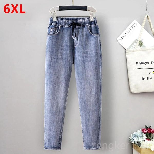 Женские джинсы Осень Женщины Большой Большой размер разбросаны эластированные брюки по поясу плюс 6xl 5xl для