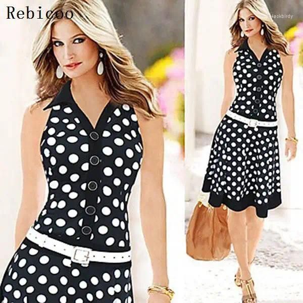 Abiti casual di grandi dimensioni Summer Dress Women Fashion Polka Dot Sleeveless Stampa con scollo a V Ladies Black White Femminile