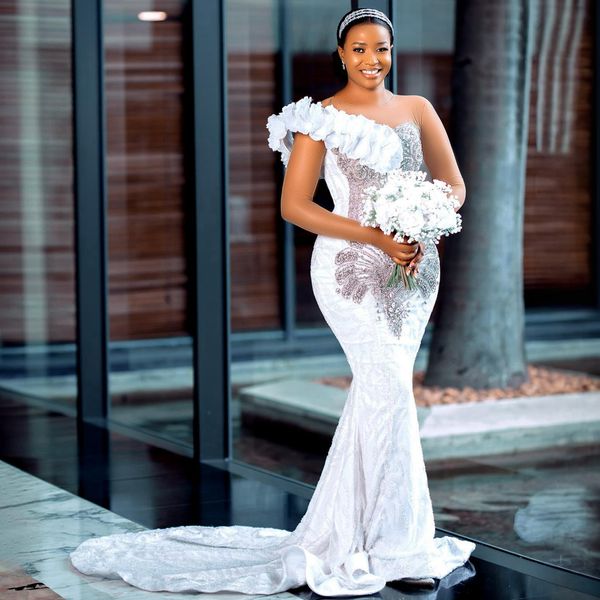 Plus Size Aso Ebi Meerjungfrau Hochzeitskleid für Braut Illusion Brautkleider Strasssteine dekorierte Spitze Langarmes Hochzeitskleider für afrikanische Nigeria schwarze Frauen D165
