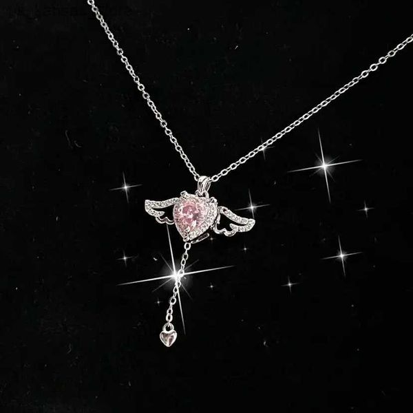 Collane a sospensione Crystal Angel Ali Collane a sospensione Girl Girl Simple Y2K Pink White Zircon Love Elegant Neck Women Gioielli 2023240408