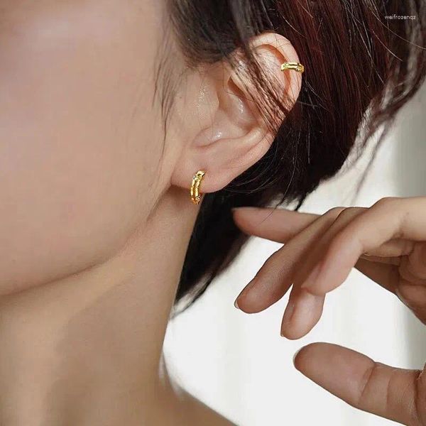 Hoop -Ohrringe High -End -Kleinen Knochenringstollen mit kleiner Ohrschnalle Ringe