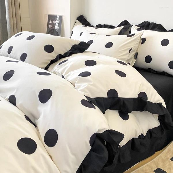 Bettwäsche -Sets weißes Set mit Spitze schwarze Punkte gedruckte Rüschen Retro -BED -Bett Single und Leinen für doppelt