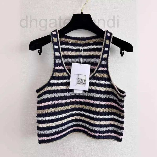 Tanques femininos Camis Designer Brand 24 Summer NOVO Produto Small Wind Wind Gold Gold Thread Mixed Yarn Teld listrado Tampa listrada para mulheres wikl