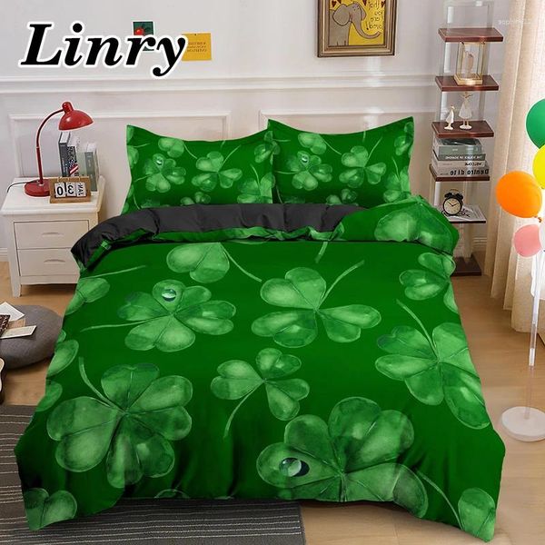 Постилочные наборы Green Clover Set Set Luxury Devet Cover Lucky Grass Bread Comforter с 1/2PCS Pillowcase US/EU/AU/UK 14 Размеры