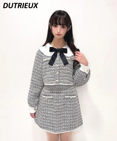 Vestidos de trabalho estilo japonês estilo doce spring outono fofo tweed flor de colarinho de tweed colarinho de peito simples e saia curta de uma linha de duas peças