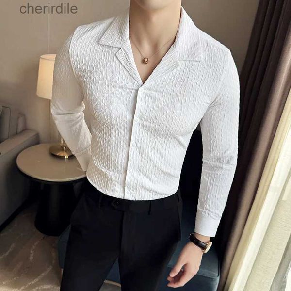 Herren lässige Hemden Herren Langarm kubanischer Kragenhemd Britisch -Stil Slim Fit Herren Hemd Frühling solide soziale Chemie Herren Plus Größe 4xl YQ240408