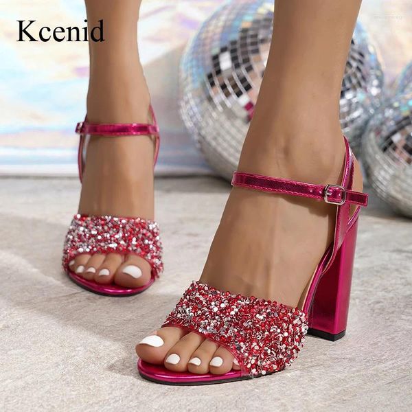 Sandali kcenid estate in stile quadrate stradina pietra peep punta sexy rosa cristallo di strass di strass cinghia caviglia scarpe da sposa