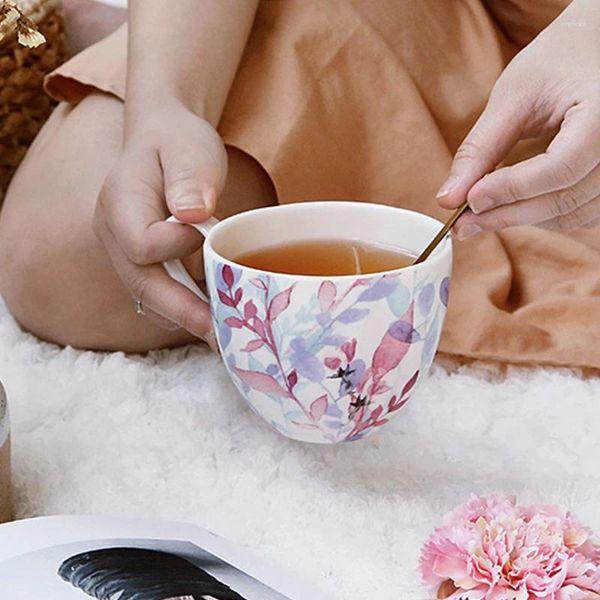 Tazze in stile pastorale porcellana in porcellana ad alta ossa degli uccelli in porcellana e tazza di tè per tè per tè da tè tazze da caffè fresche