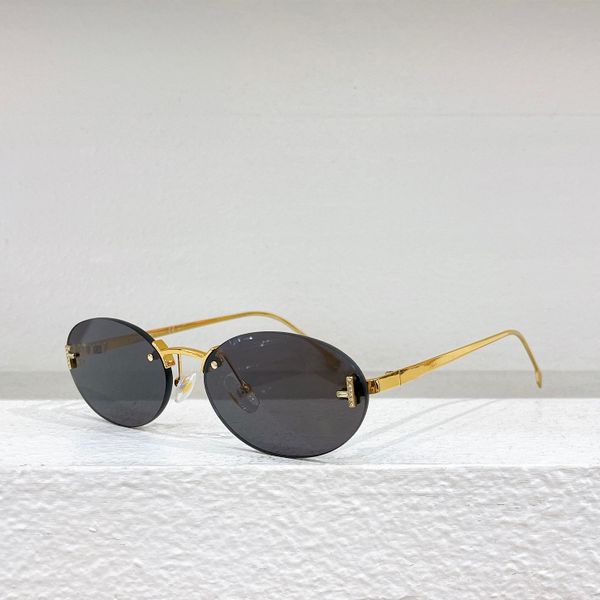 2024 Top -Qualität Luxusdesigner Sonnenbrillen Polaroid -Objektiv für Frauen Herren Goggle Senior Eyewear Brieftönte Diamant Sonnenbrille Glas Metallmaterial