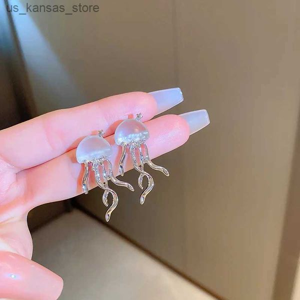 Charm niedliche Oktopus Deep Sea Jellyfish Elf Stud Ohrringe aus Südkorea New Misty Star Transparent Crystal Ohrringe Schmuckgeschenke240408