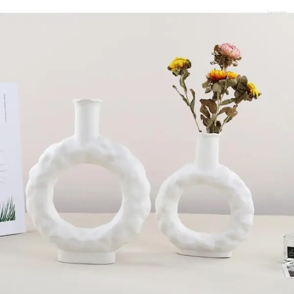 Vasen schwarz weiße Keramik Vase Ornamente unregelmäßige getrocknete Blumenanordnung Dekorative Tischdekoration Handwerk