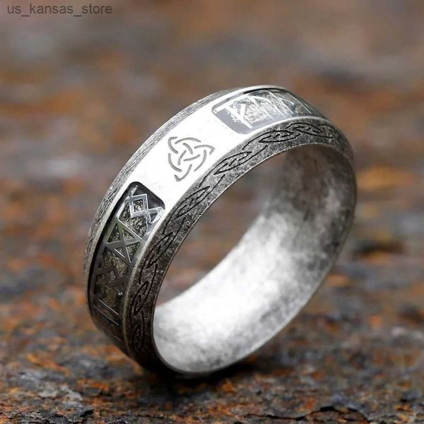 Кластерные кольца 2023 Новый 316L из нержавеющей стали Odin Norse Viking Celtic Knot Ring For Man Fashion Red -Lever Diewelry Party Free Dropping240408