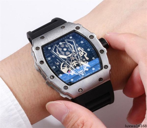 2020 MATHA MAIL MAS MILITAL SILICONE Sports Watch Luxury Mens Quartz Watches Sport Quartz Watch1182596