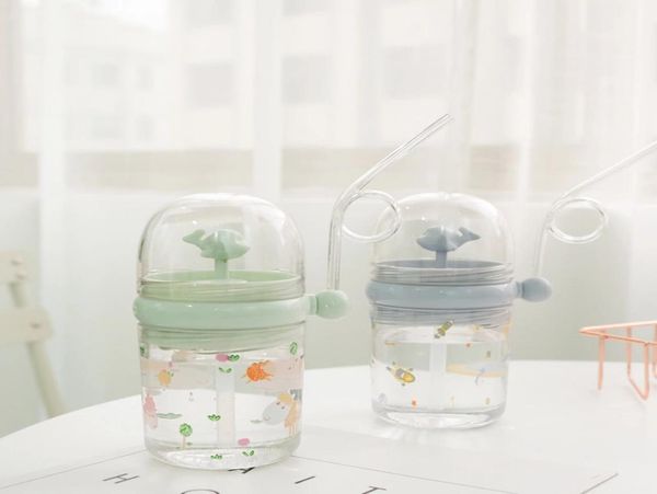 Kinder Getränk Sippy Cup Stroh lustiger Sommerflaschen kreativ mit Plastik Tragbare Kinder Süßes Becher Cup Schüler Wassertrink 3091266