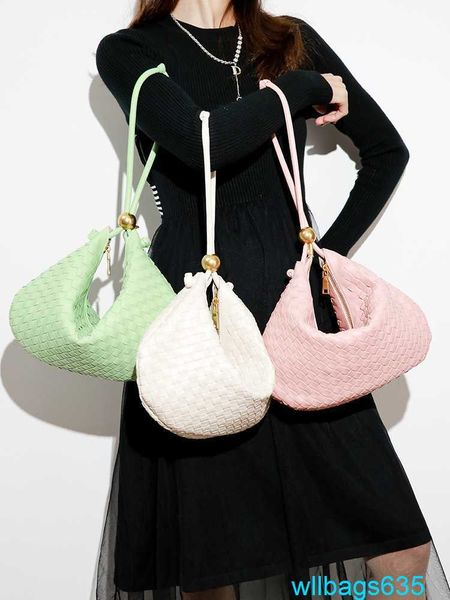 Bolsas de bolsas de bolsas bottegveneta bolsa bolsa bolsa de bola de ouro meia -saco de bolsa de celular handheld de mão mini saco de gola artesanal made fita women tive logotipo hbndco