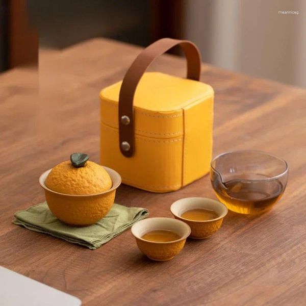 Tee -Sets Bionic Ugly Orange Keramic Tea Set Kit Japaner von Tassen 1 Topf 2 Herstellen von Reisen tragbarer Handtasche Dekoration