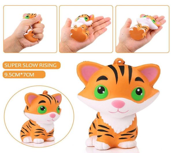 Baby Toys New Chegada Kawaii Sishy Tiger Squeeze Soft lento Rising Cura Fun Toys Felas de telefone pendentes Decoração Child natal presente WH8738390