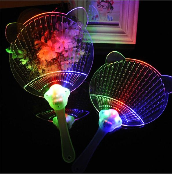 Tüm Projektör Yeni Gece Işık Kristal Renkli Light Up Fan Flash Fan Prom The Luminous Led Çocuk Oyuncakları 30pcslot9739023