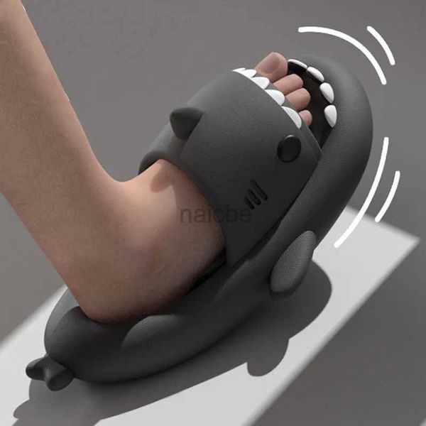 Slipping Children Slifors Kids Sandals Scarpe per bambini Cartoon Shark Summer Sole Anti-Slip Baby Shoe for Boys Girls 2448