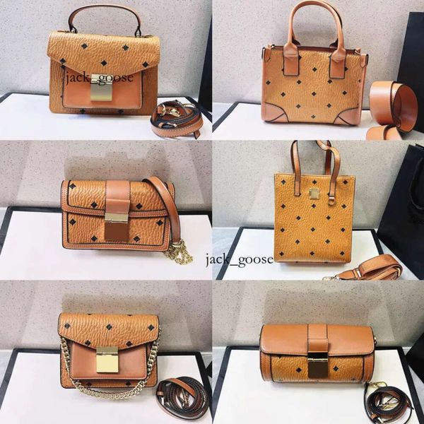 Test MC Envelope Tote Top Top Worse Pelle Shopping Messenger Shopping Makeup Designer Luxio Frizione Mens Hangbag Crossbody con borse a tracolla 146