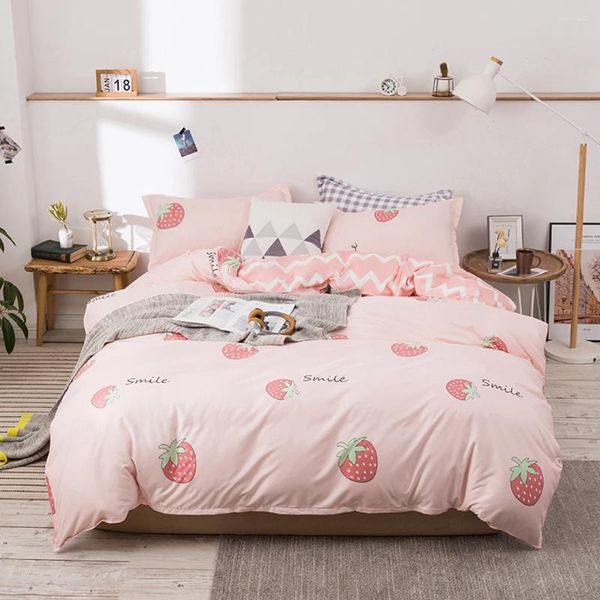 Set di biancheria da letto Evich set rosa chiaro con modello di fragole 3 pezzi per ragazze per bambini Copertina di fascia alta trapunta di fascia alta tessile