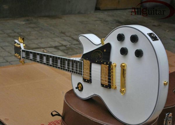 Promotion Custom Shop Deluxe Alpine White E -Gitarre Ebony Fingerplatten Bund Bindungen Gold Hardware in Stock 92650202020