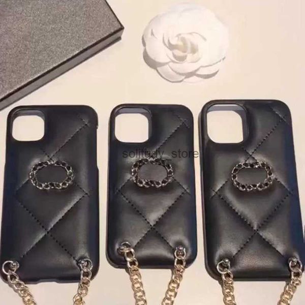 Case di telefonia cellulare Nuova moda designer per iPhone 14 pro max 11 12 xs xr x case in pelle Case con cinturino Crossbody Nice G2210275F Q240408