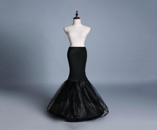 Ganzes Meerjungfrau Crinoline Petticoats plus Größe sexy schwarzer Brautreiber Rock Hochwertige Rüschen Hochzeitszubehör1474012