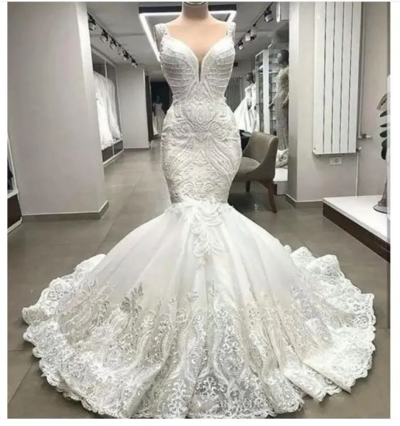 Vestidos 2022 de ponta de renda de renda de renda de renda vestidos de noiva Apliques Arábico Dubai DiBA