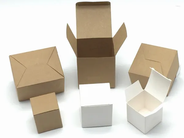 Gift Wrap Cube leere weiße Verpackung kleine Kartonboxen Quadratische Kraftpapierbox