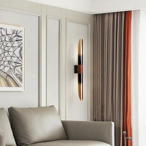 Wandlampen minimalistische G9 -Lampe für Foyer Bedsdie Badezimmer Gang -Beleuchtungskörper Spitzmodelle Metallleuchten Imitation Holz