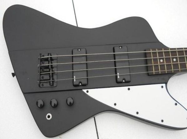 Custom 4 Strings Fire v Thunderbird Matte Black Electric Bass Guitar Длина 762 мм Китайские пикапы EMG Blackhardware9564941