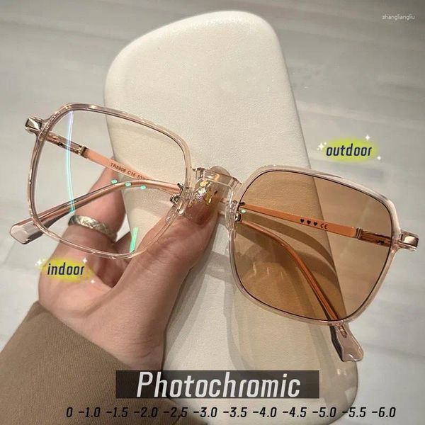 Sonnenbrille Intelligente pochromische Myopie-Brille Männer Frauen Farbe ändern sich ändern Brillen UV Luxus kurzsichtige Brillen 0--6.0