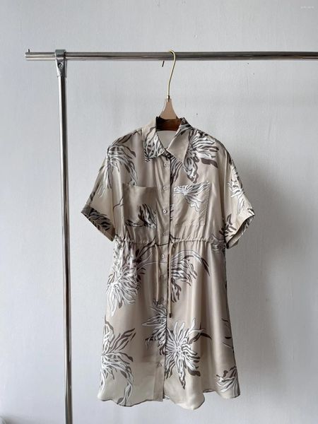 Lässige Kleider Frühlings- und Sommerstil floral bedrucktes Seiden-Taillieren-Schnürholz-Hemdkleid für Frauen